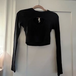 Lululemon Cropped Long Sleeve Active Shirt